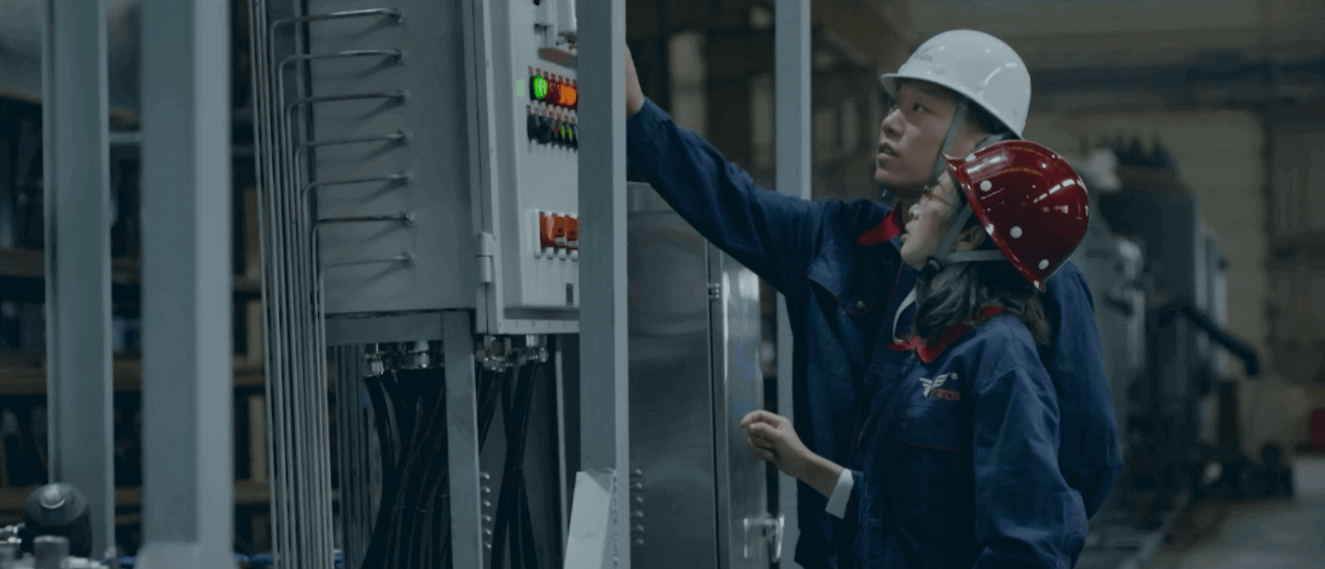 ���ڹ�����̫�����ų����